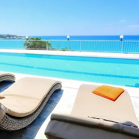 וילה Katina Beach