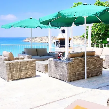 Katina Beach Peyia