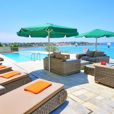 Katina Beach Villa
