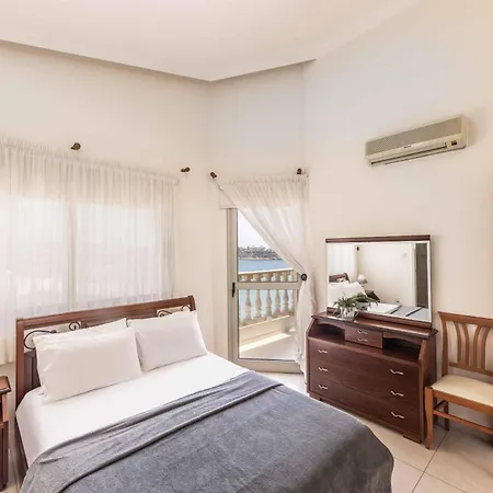 Katina Villa *