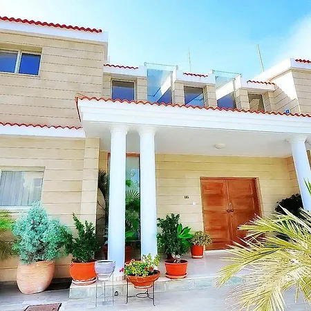 Katina Beach וילה *